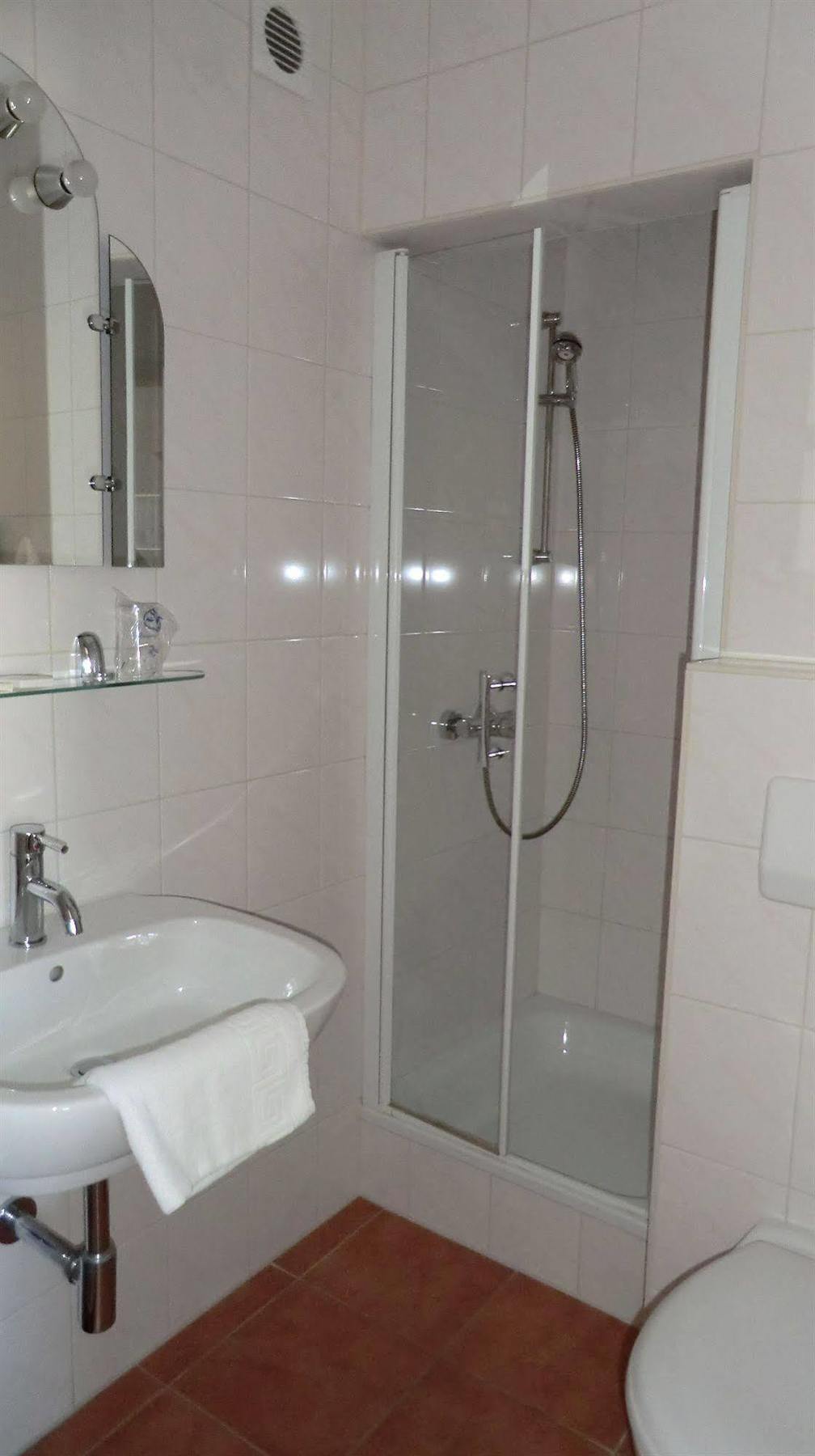 Hotel Simon Гаутинг Экстерьер фото